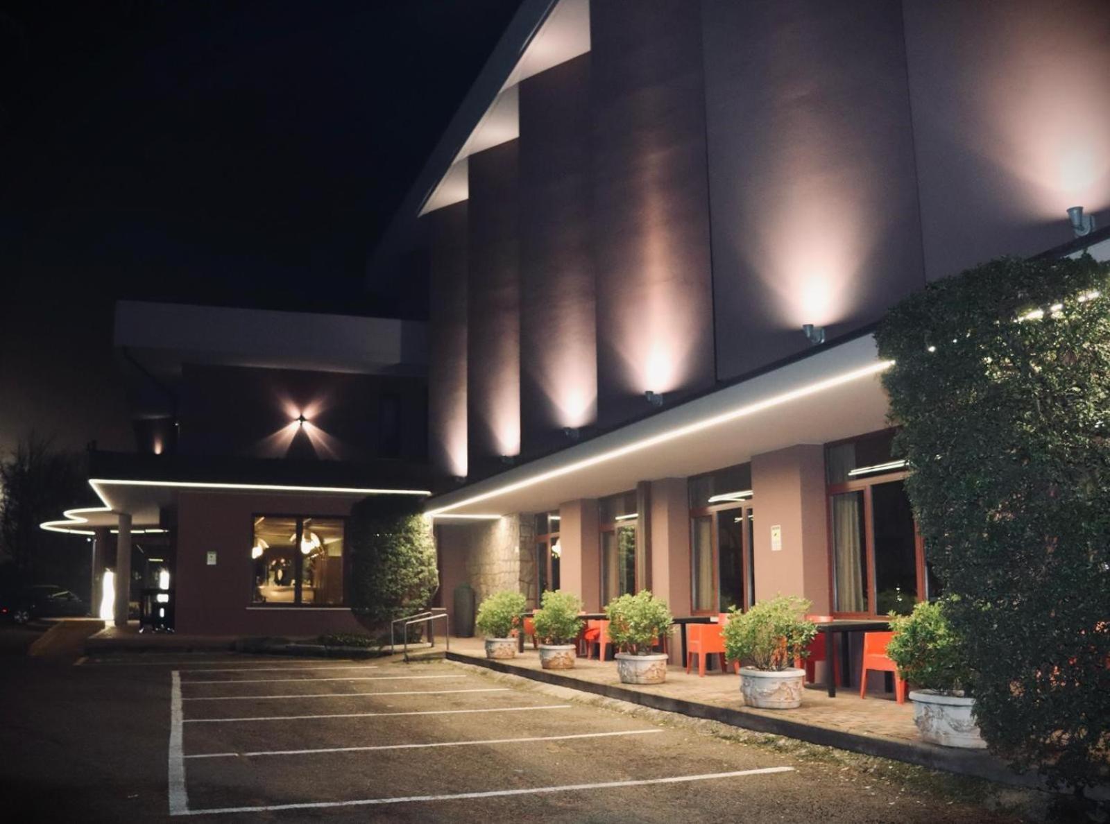 Piccolo Hotel Nogara Esterno foto