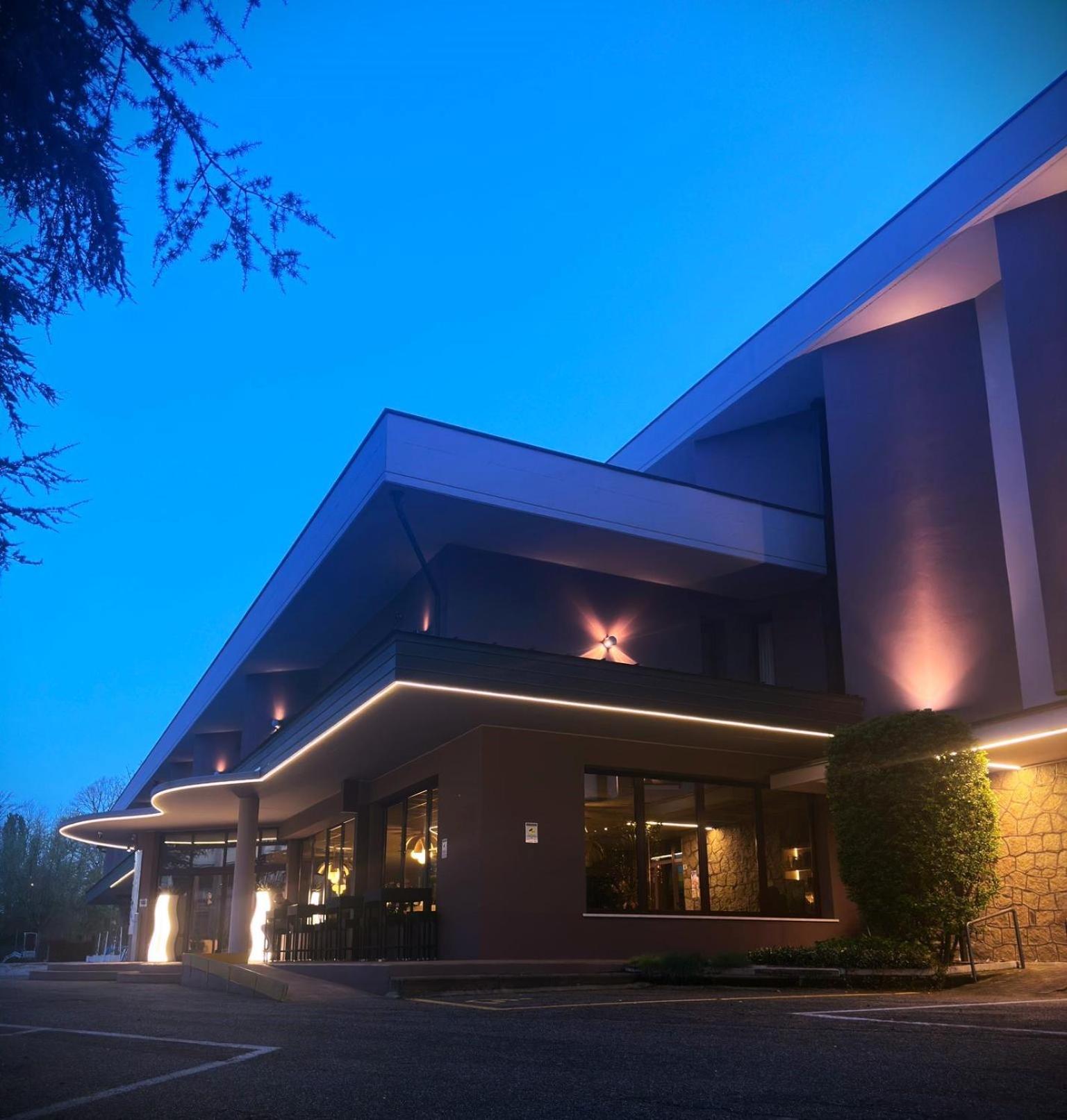 Piccolo Hotel Nogara Esterno foto