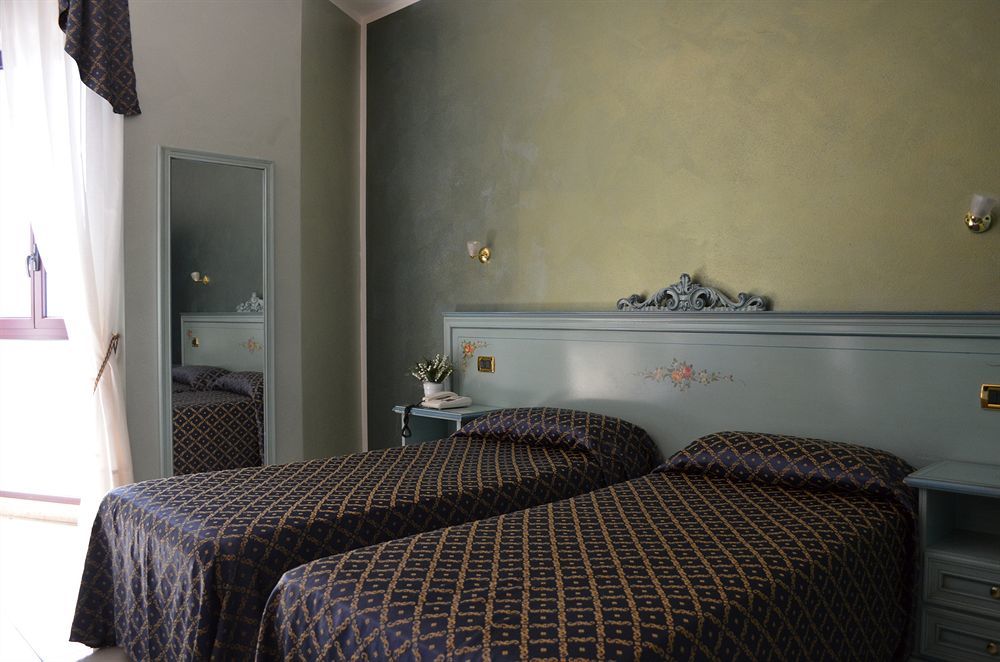 Piccolo Hotel Nogara Esterno foto