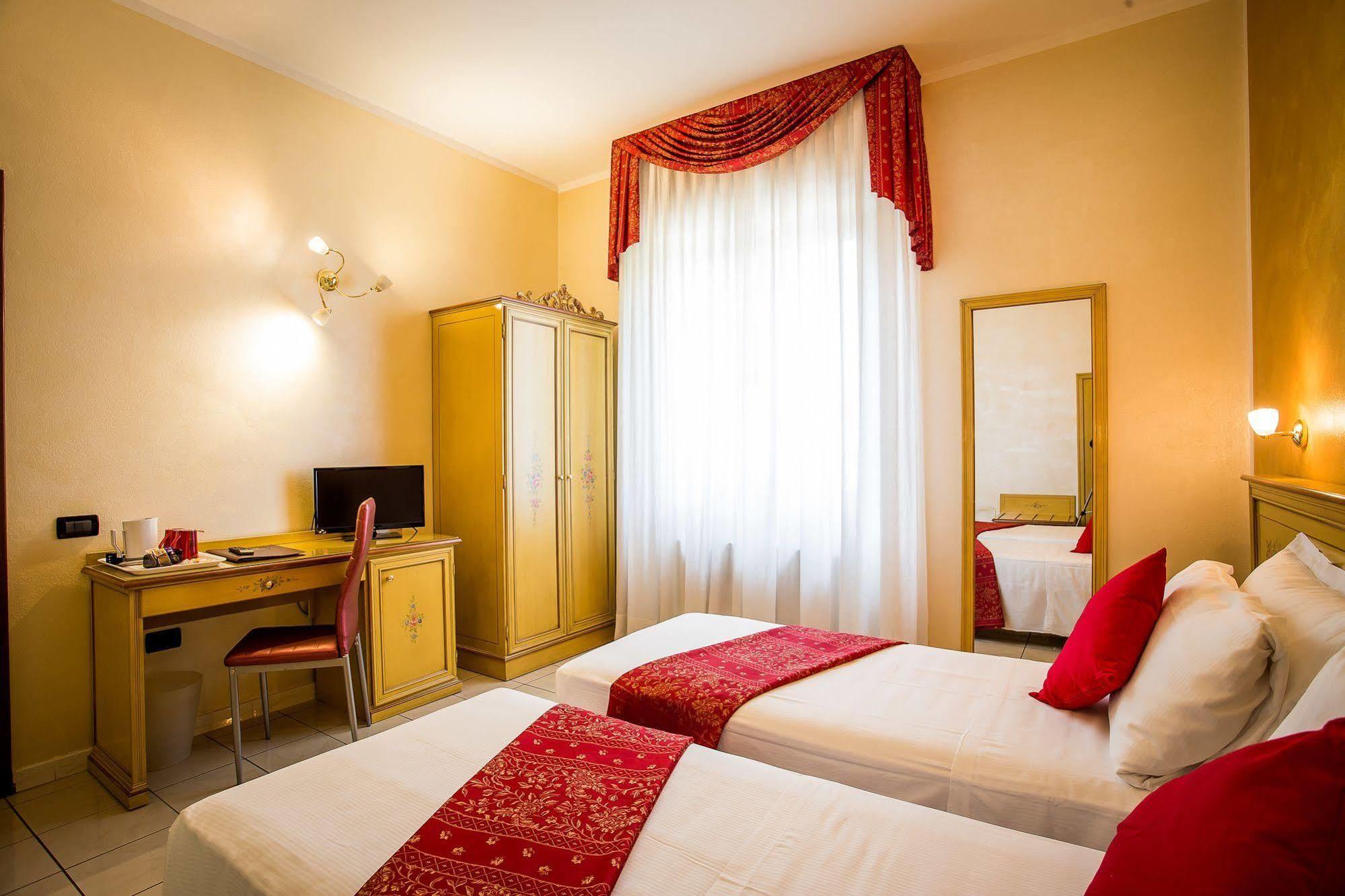 Piccolo Hotel Nogara Esterno foto
